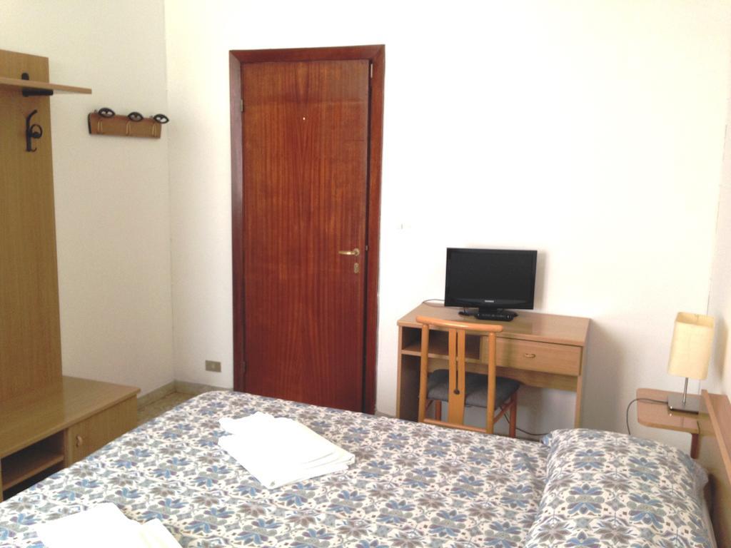 Albergo La Neigra Сестри-Леванте Экстерьер фото